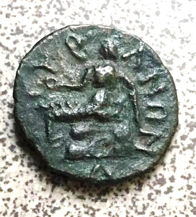 Тира. Коммод. Тетрассарий