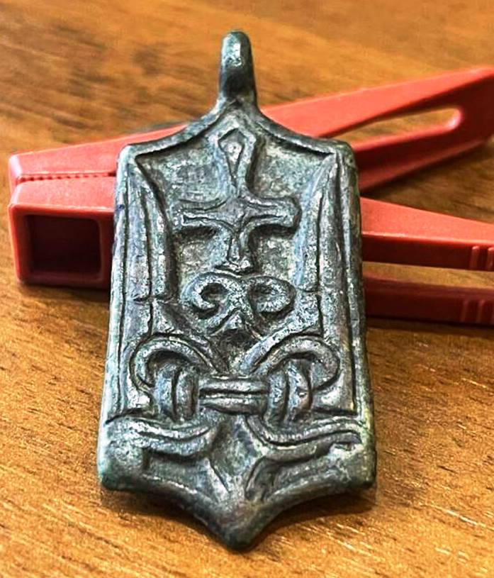 Киевская Русь. Княжеская подвеска         ПРОДАНА