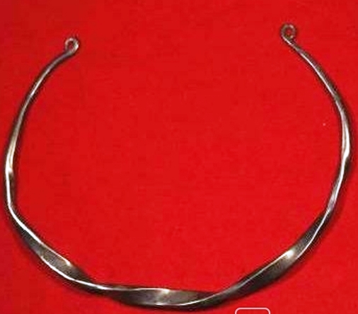 Киевская Русь. Шейная гривна.    ПРОДАНА