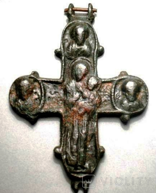 Киевская Русь. Крест “Купятицкая Богоматерь”. Бронза. XII – XIII вв.