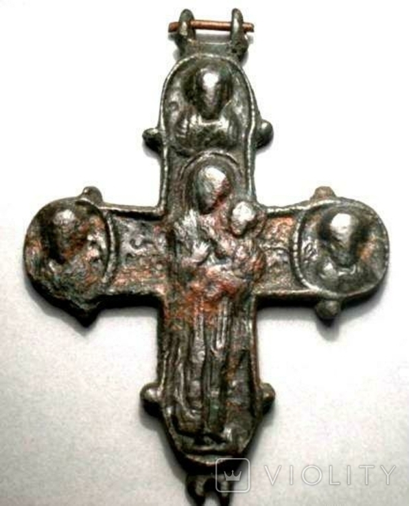 Киевская Русь. Крест “Купятицкая Богоматерь”. Бронза. XII – XIII вв.