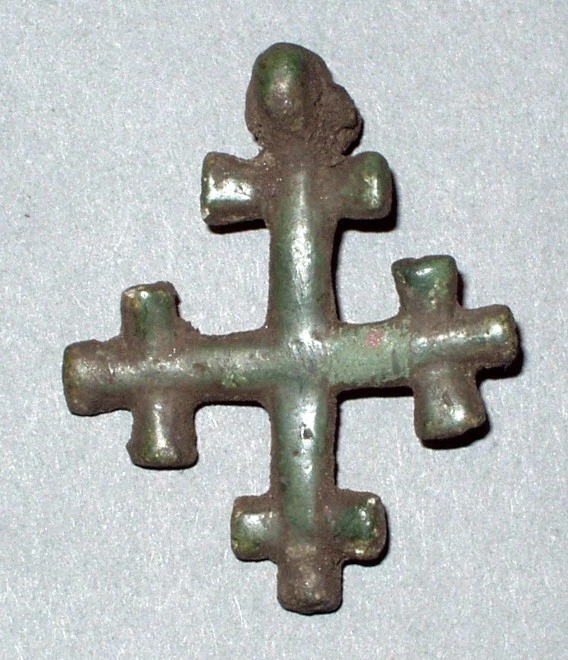 Киевская Русь. Нательный крест. X – XIII вв. Бронза