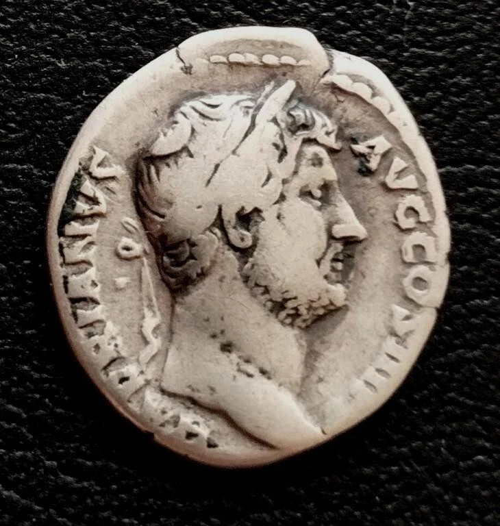 Римская империя. Адриан. Денарий. 117-138 гг.   ПРОДАН