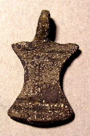 Киевская Русь. Амулет. Кошель. Бронза. Литье. X – XIII вв.