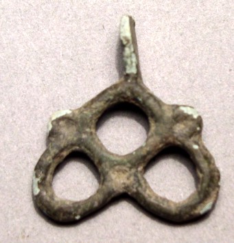 Киевская Русь. Подвеска змеевидная. Бронза. Литье.